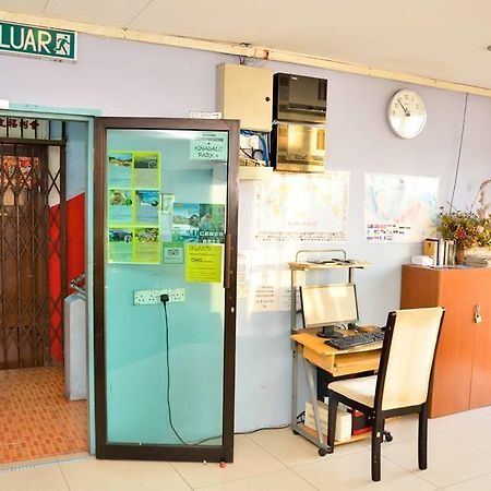 A&J Budget Hotel Kota Kinabalu Bagian luar foto